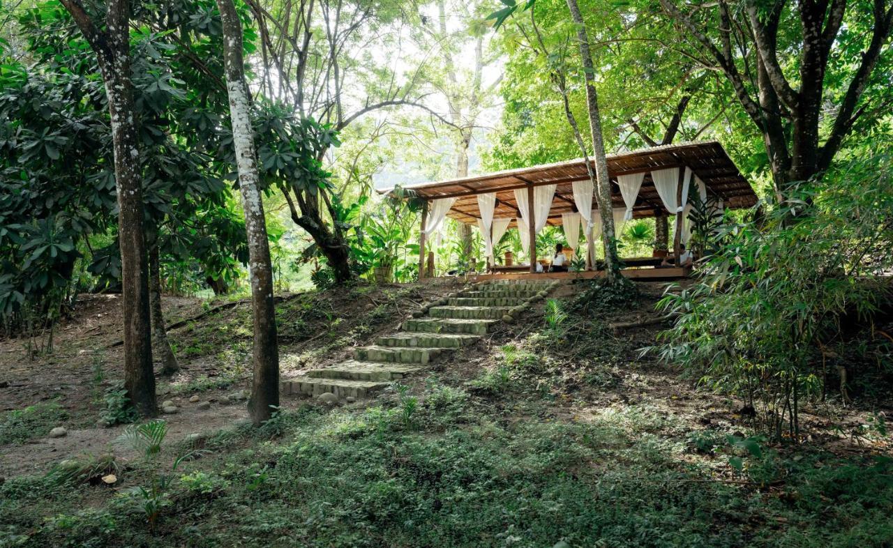 One Santuario Hotel Y Reserva Natural Palomino Exterior photo