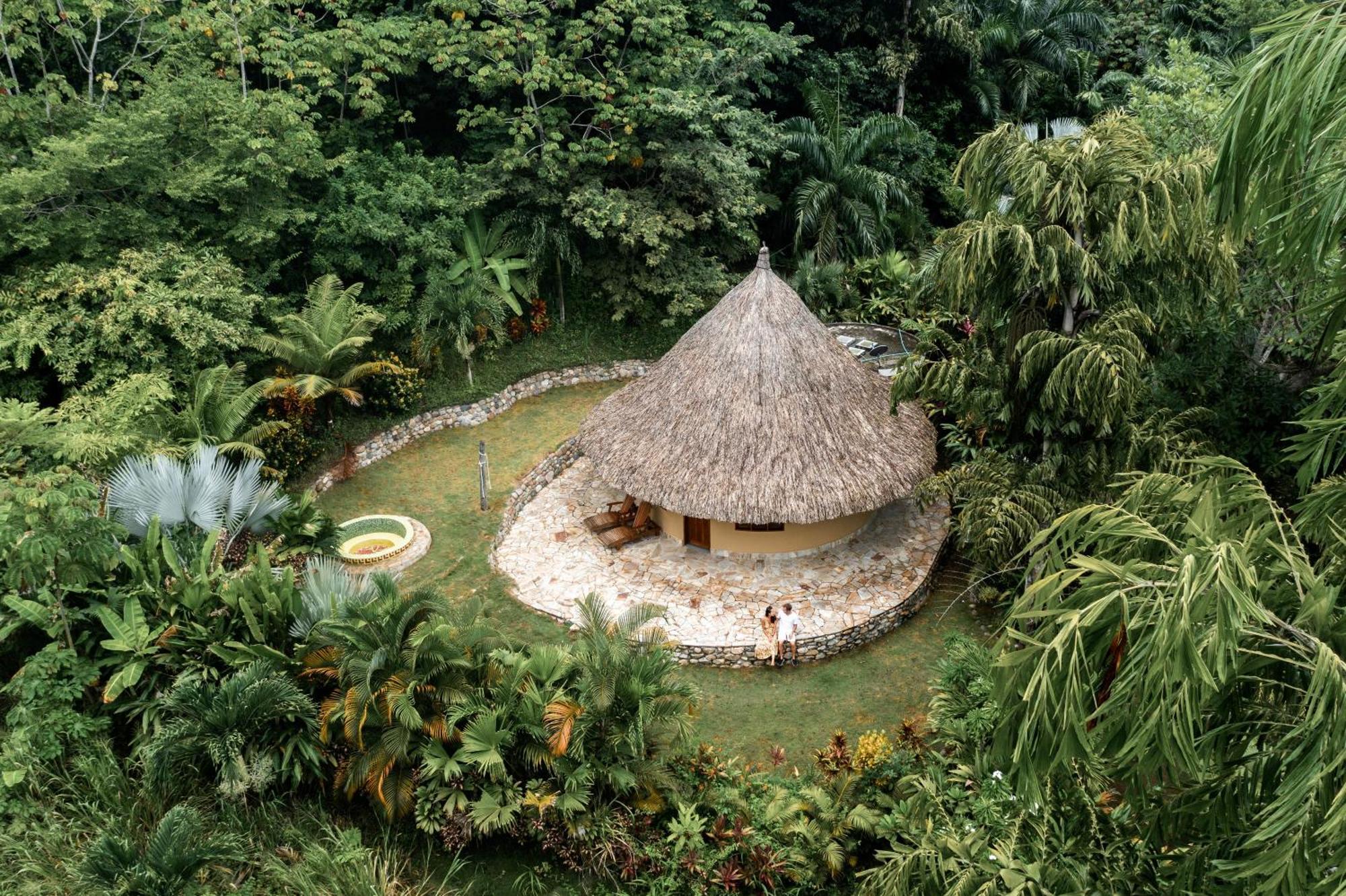 One Santuario Hotel Y Reserva Natural Palomino Exterior photo